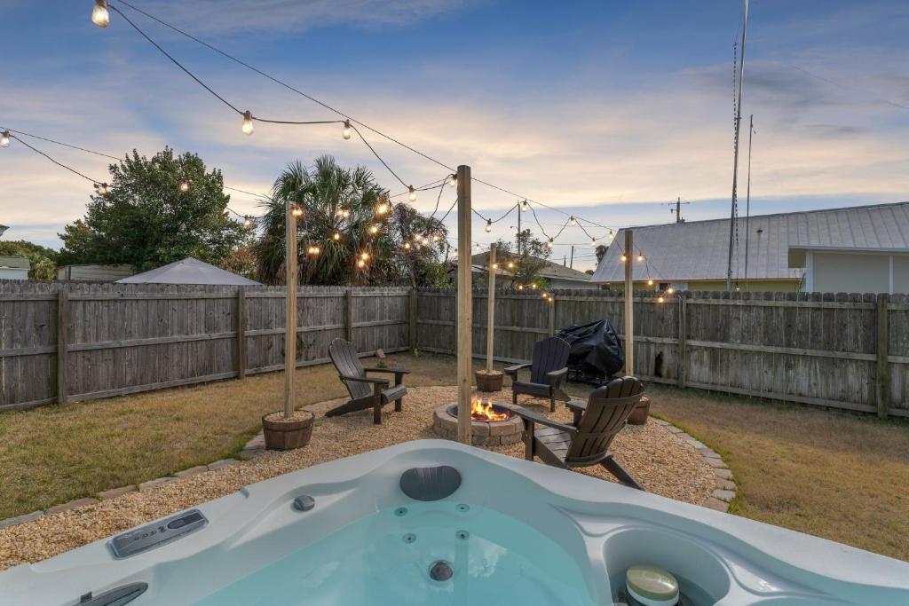 Seaside Gem By Sand Seeker Vacations, Panama City Beach