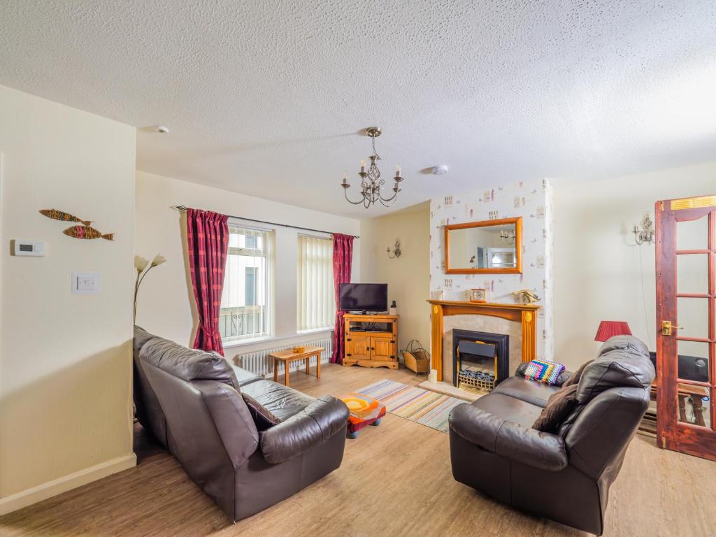 Amble Cast Off - Northumberland Coastal Cottage Amble, Amble