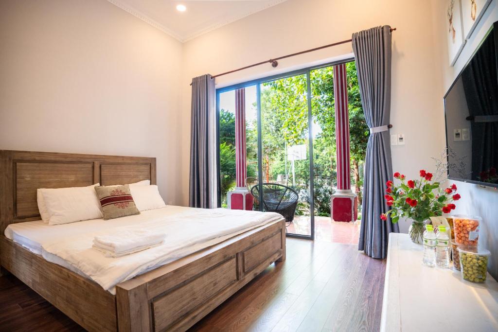 Greenfield Farmstay
