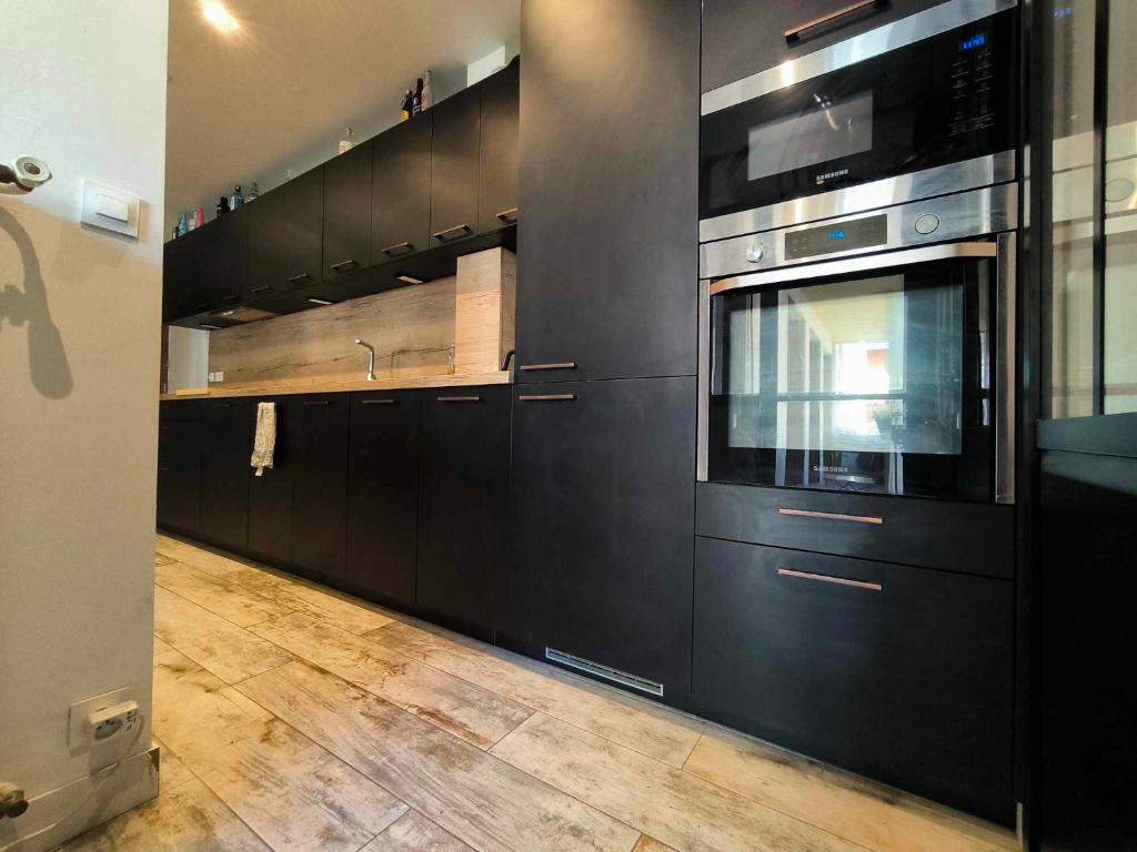 Appartement spacieux, parking, climatisation, rétroprojecteur - 3