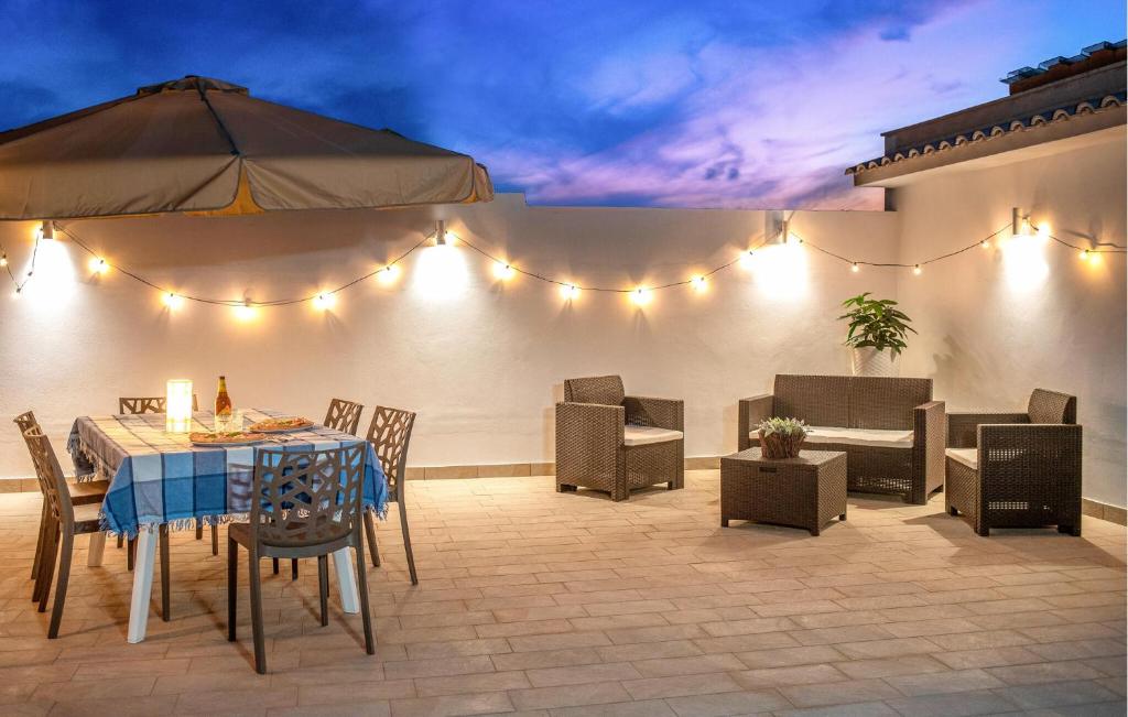 Beautiful Apartment In Balestrate, Balestrate