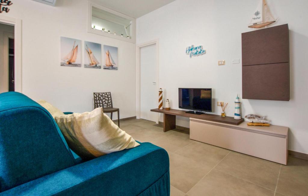 2 Bedroom Awesome Apartment In Balestrate - 2