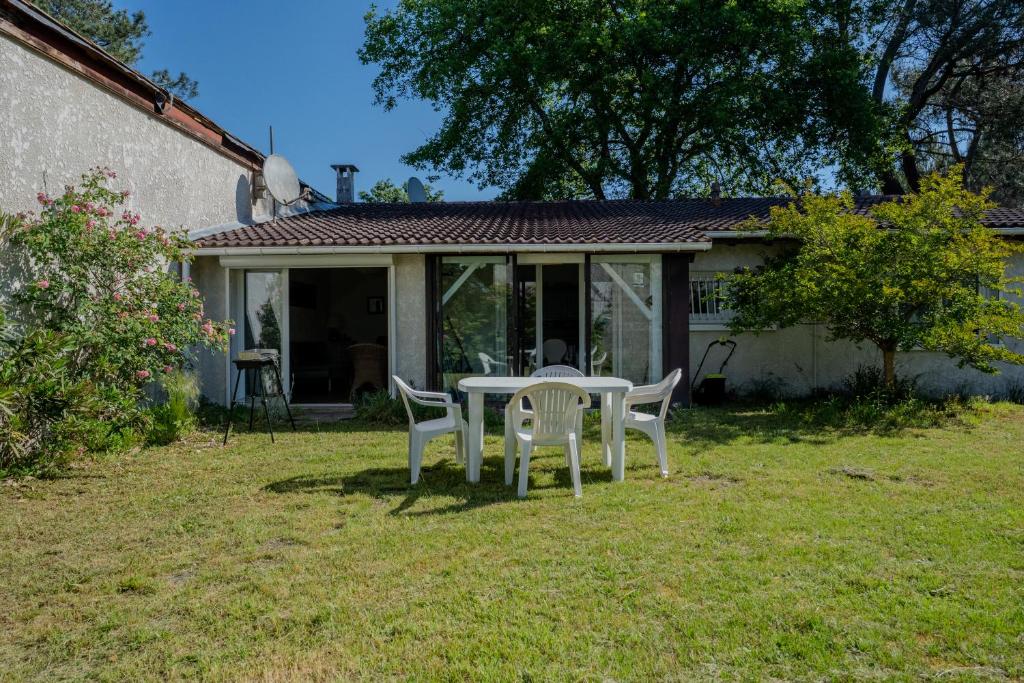 La Cabane de Manolo, near forest, 2-4 people - 1