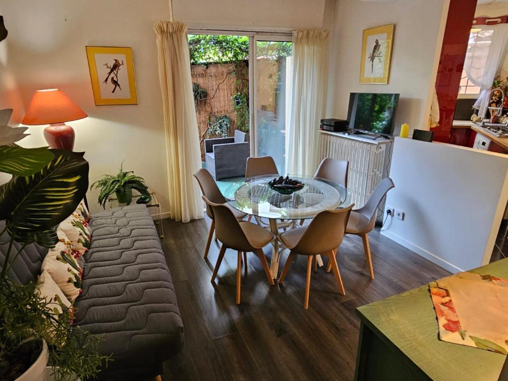 A 1 min de la plage! Bel appartement T4 avec petit jardin - 2