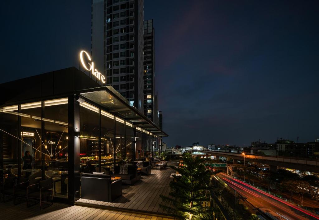 CASCADE HOTEL BANGKOK