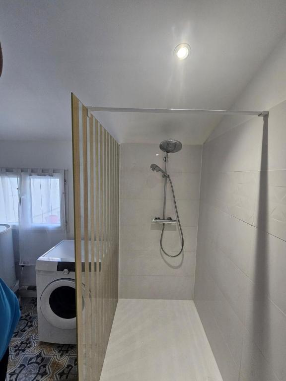 Accueillant T2 avec terrasse privée - 4