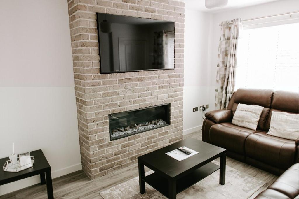 Gadbridge - 3 Bedroom House, parking and garden!, Thornaby on Tees