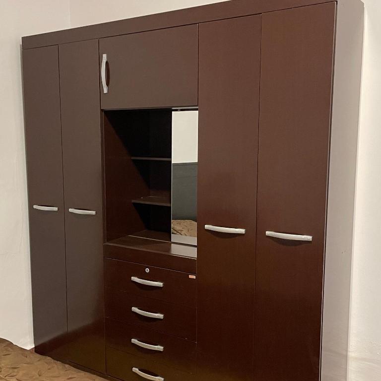 Habitación grande y confortable en el centro de la ciudad - 3