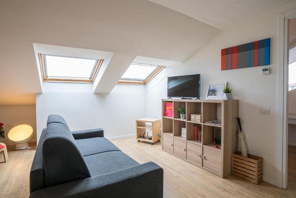 GuestHost - Como City Center Apartments! - 2