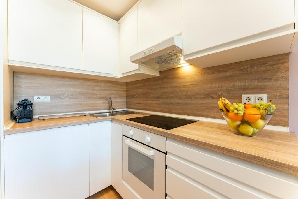 Salou-Alboran-Central-Pool-2bed-PortAventura-AA-WiFi18 - 5