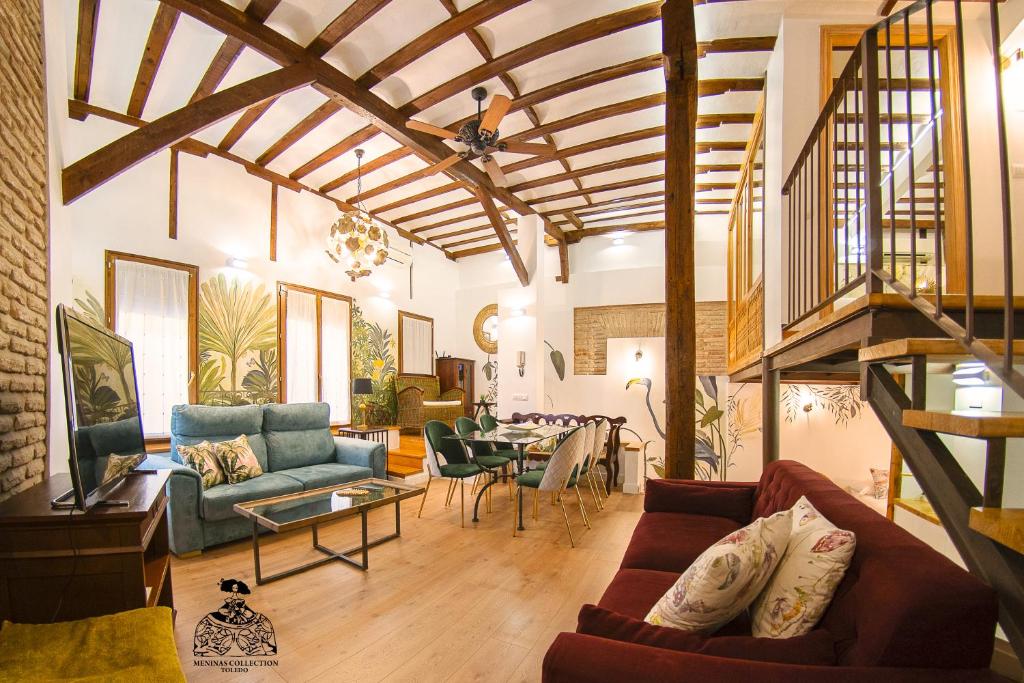 Casa de la Mezquita y Casa de Carretas MeninasCollection - 1