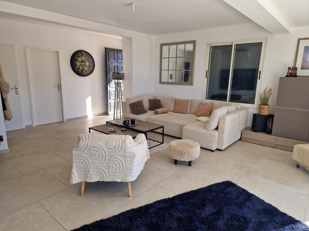Appartement spacieux T3 neuf - 2