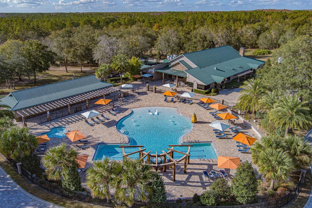 Black Prong Resort, Bronson