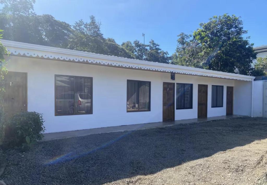 Cabini Taz, Talamanca