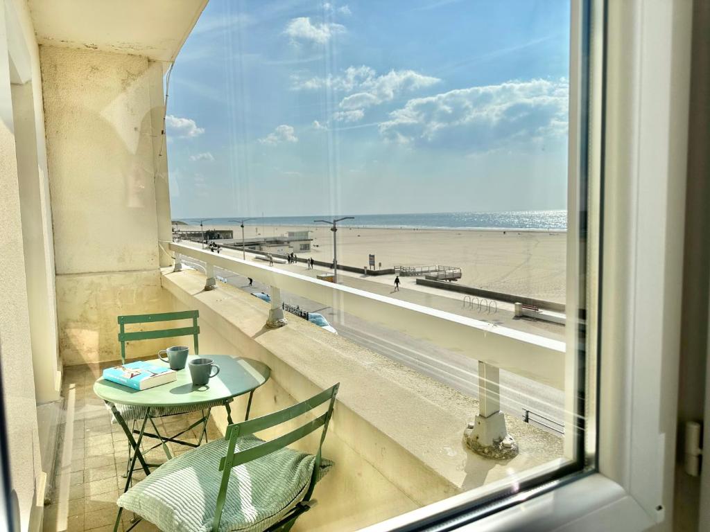 LOUISE - Appartement 2 chambres FACE MER avec Balcon et Vue magnifique - 3