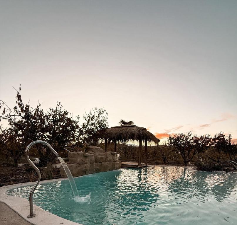 Bali Andino, Lodge boutique en el corazón de ruta del vino, vilas privadas con vistas a la cordillera, piscina tipo playa, Ciudad Lujan de Cuyo
