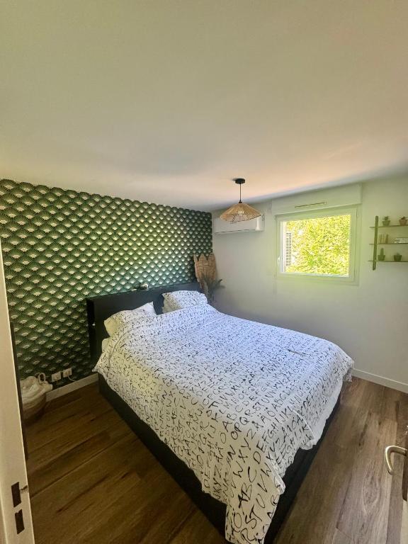 Appartement T3 avec terrasse et parking dans petite résidence fermée et calme , proche de toutes commodités - 5
