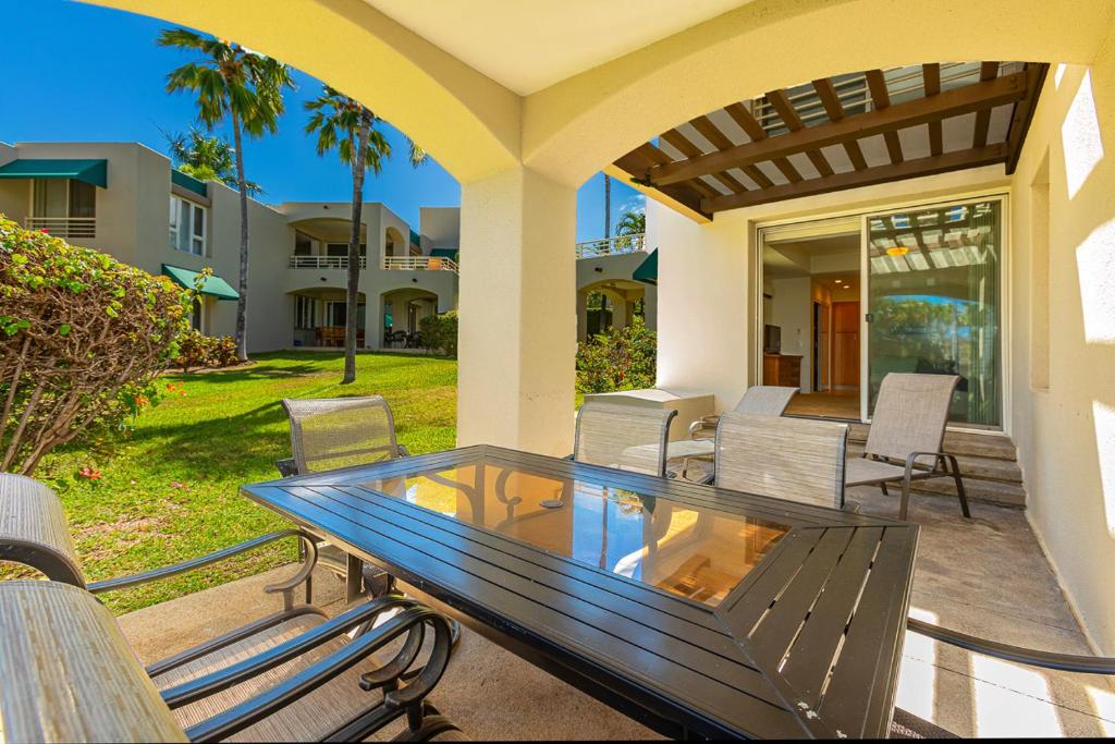 Palms at Wailea 403 by Coldwell Banker Island Vacations, Wailea