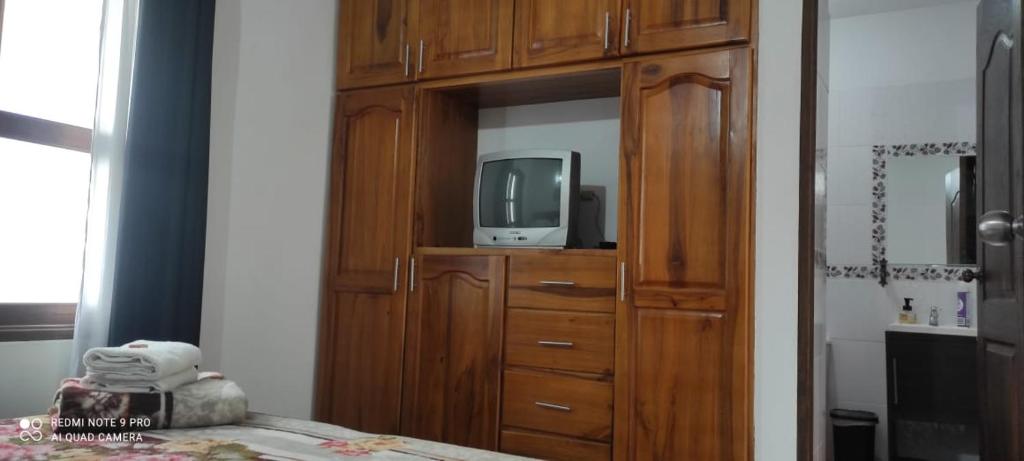 Hostal barajas - 4