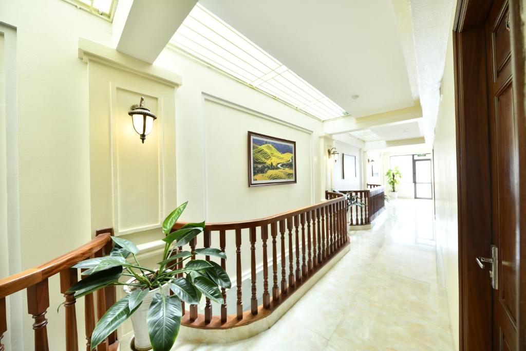 Sapa Symphony Hotel