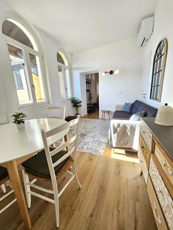 The Blue Nest - Città Vecchia Locarno, Locarno