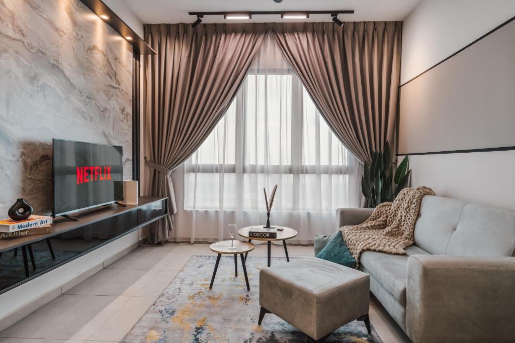 Meta Residence by Xuites at Farm in the City - Near Equine Park - Seri Kembangan - 6-8pax - Free Netflix - 10mins to MAEPS & IOI City Mall, Seri Kembangan