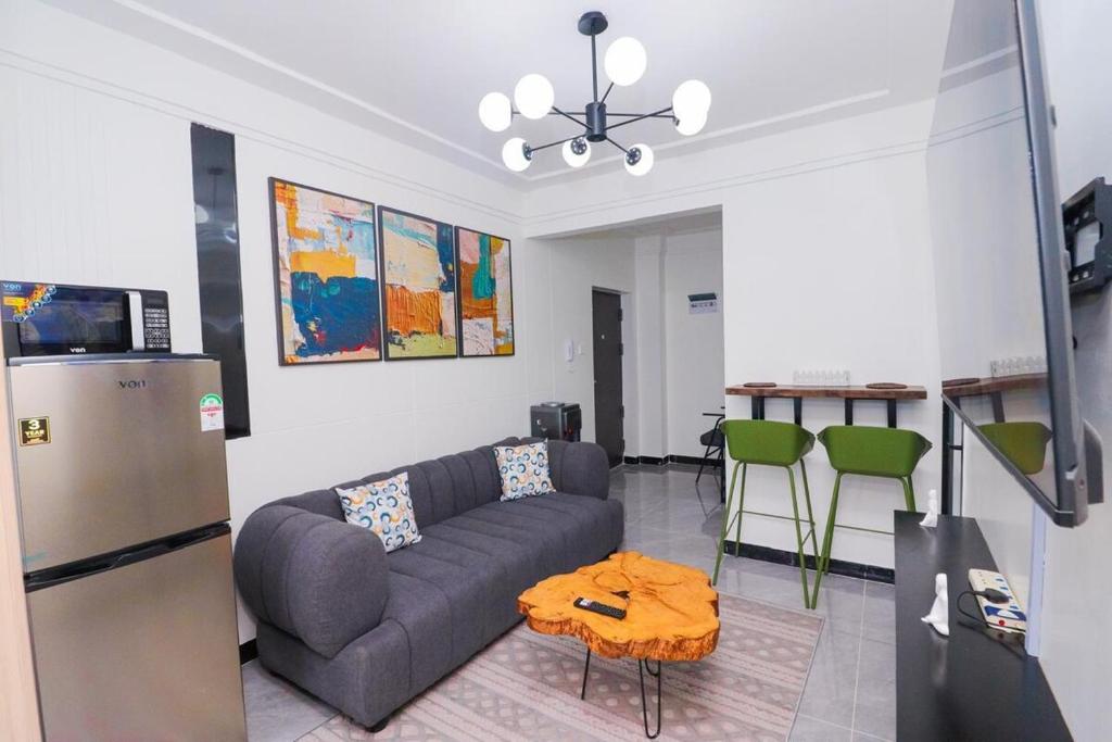 Modern 1BR and SQ, Homey Comfort, Nairobi