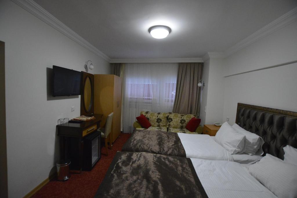 Hotel Palace Point photo