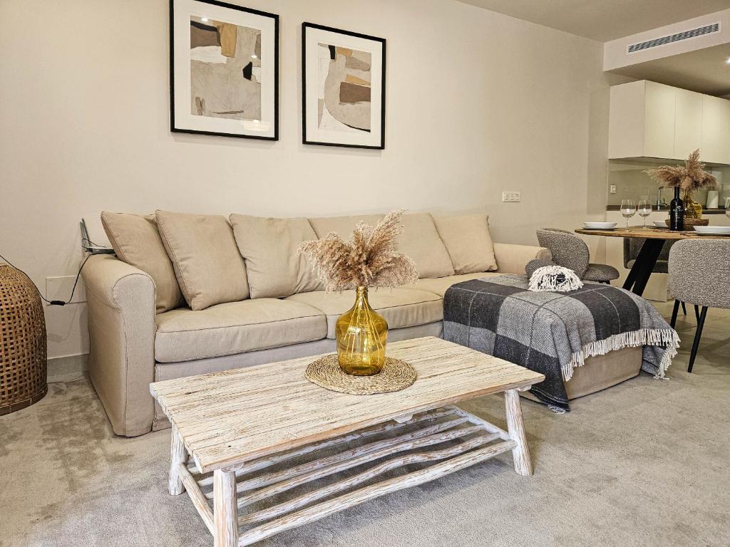 Two bedroom apartment in Jardiana Lotus in La Cala de Mijas - 5