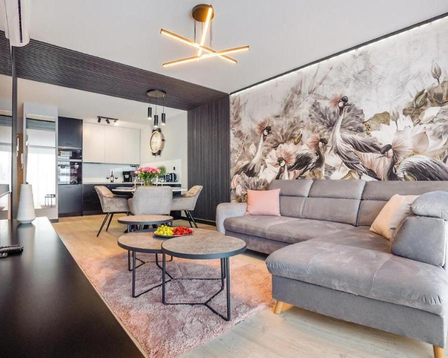 Horyzont Apartamenty-Perłowa Przystań- zewnętrzny basen, parking, śniadanie- 900m od plaży zachodniej i morza!!!, Kolobřeh