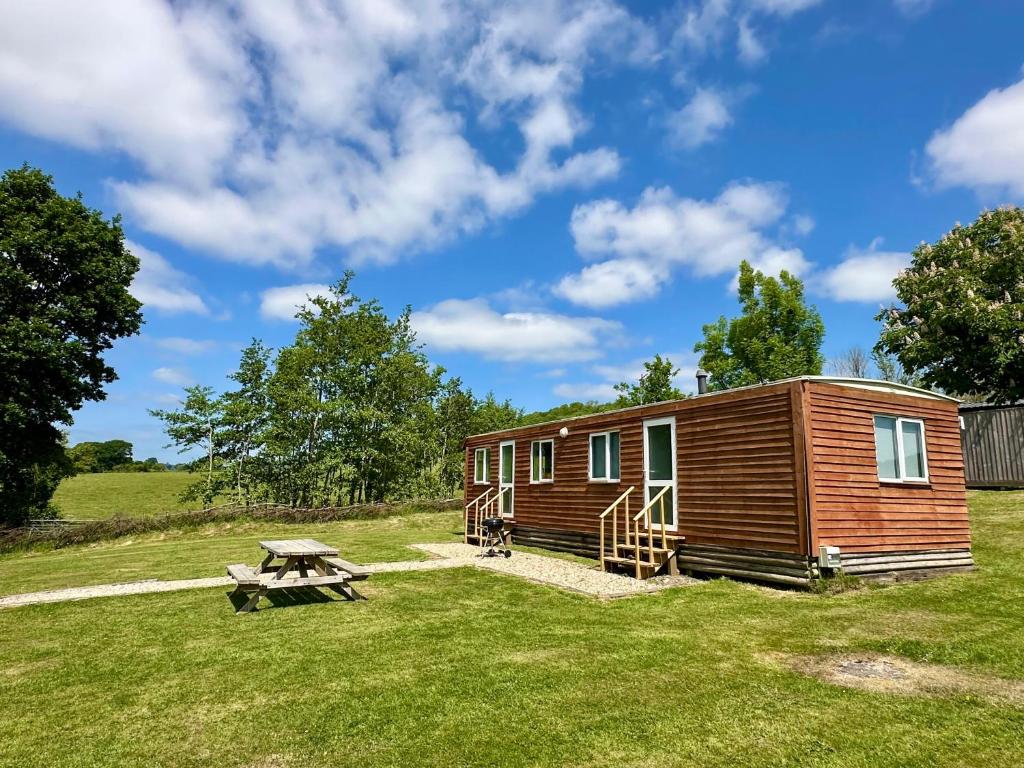 Simene cabin, Bridport