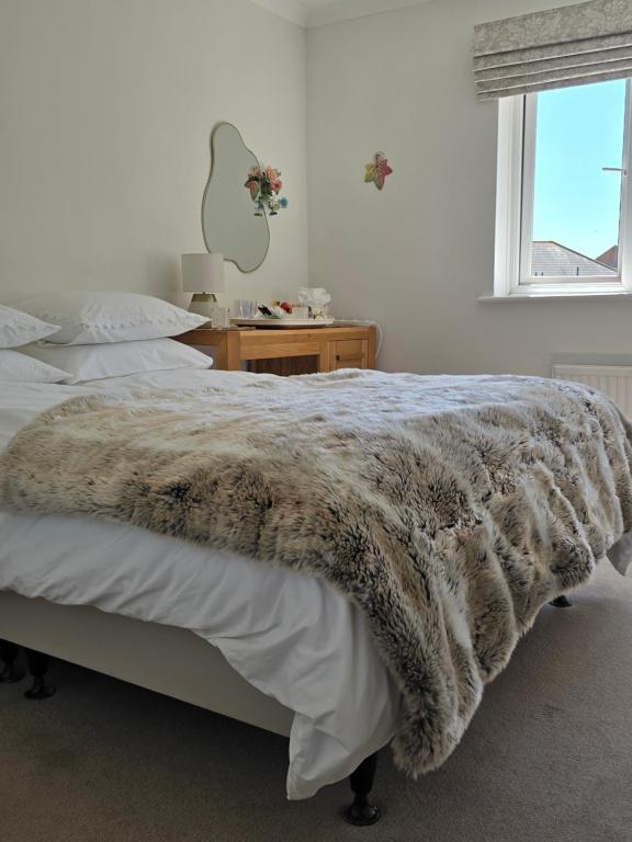 Catalina19 Guest House, Poole