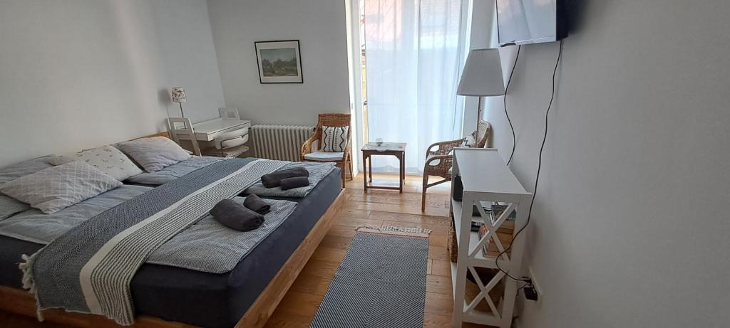 Cozy at prime location above Ferhadija Street