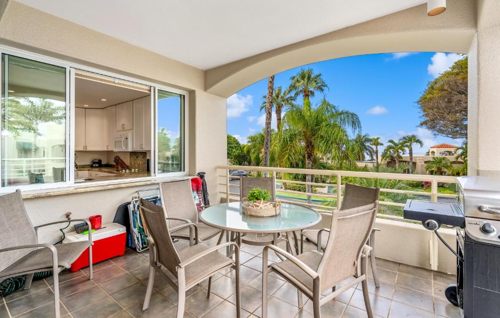 Palms at Wailea 304 by Coldwell Banker Island Vacations, Wailea