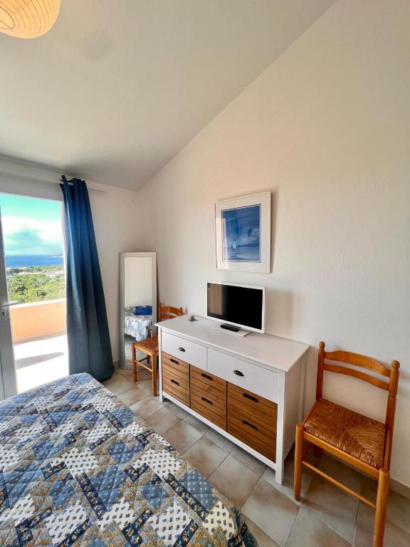Logement A Nepita splendide vue mer avec piscine - 3