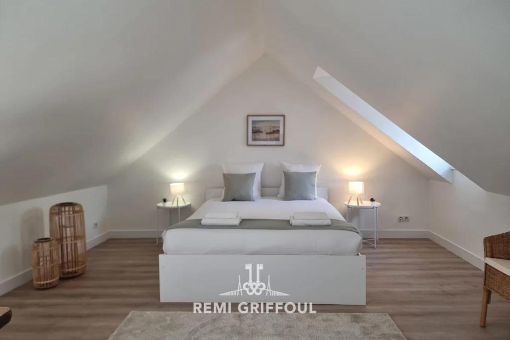 Hypolite 5 Elegant Apartment 80 meters from Honfleur Port 2 guests - 3