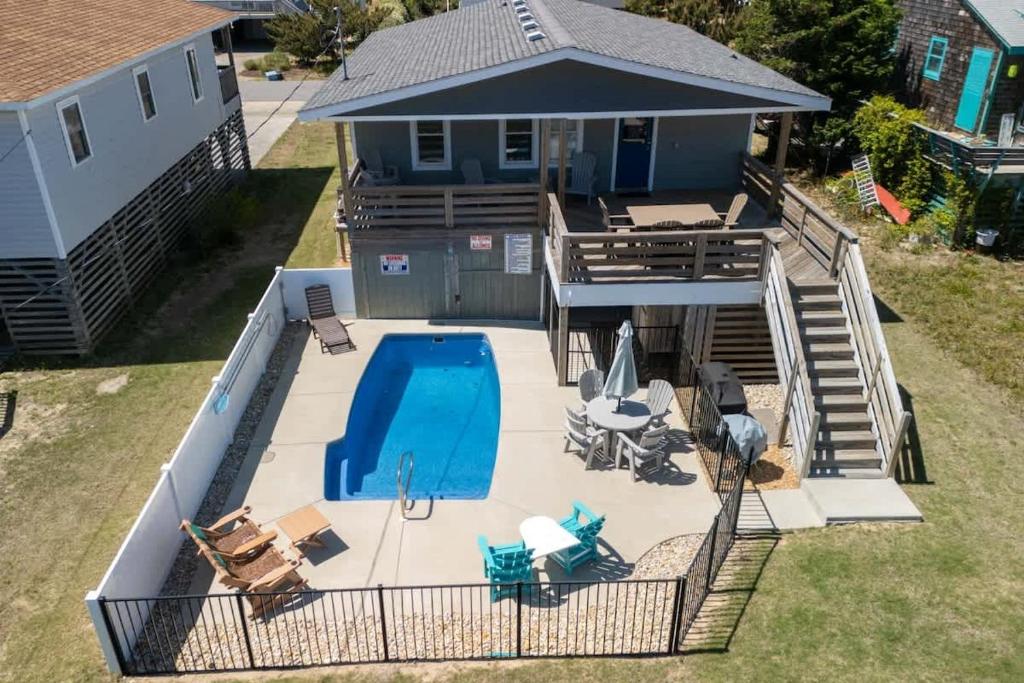 Private Pool Hot Tub and 4Min Walk to Beach, Kill Devil Hills