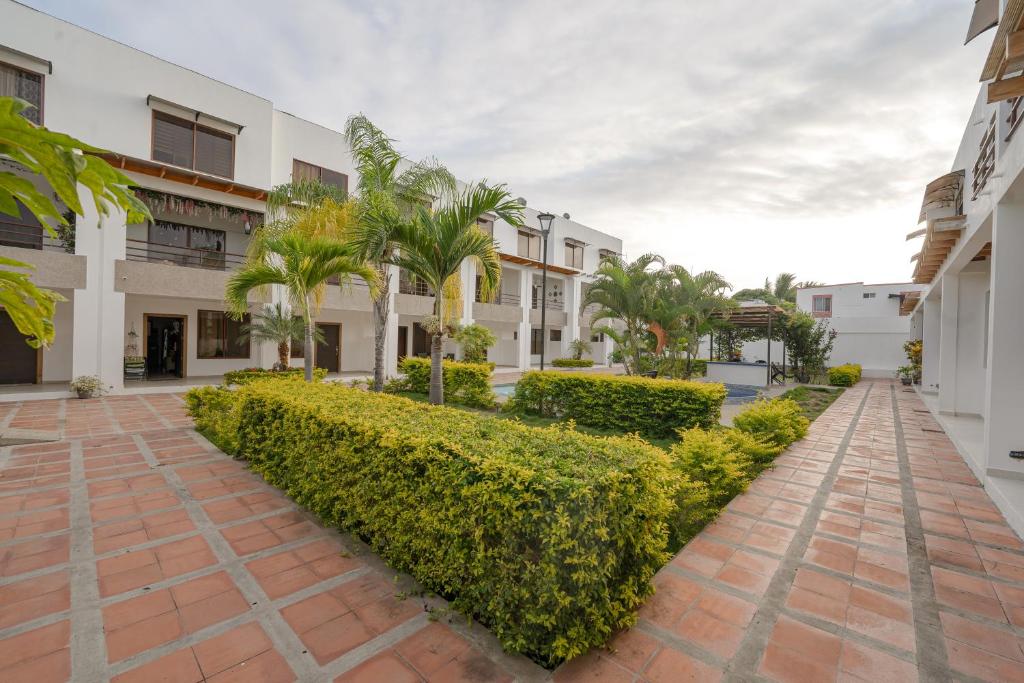 Casa entera en Salinas - 3 pisos Piscina Jacuzzi Wifi Parqueo - 4