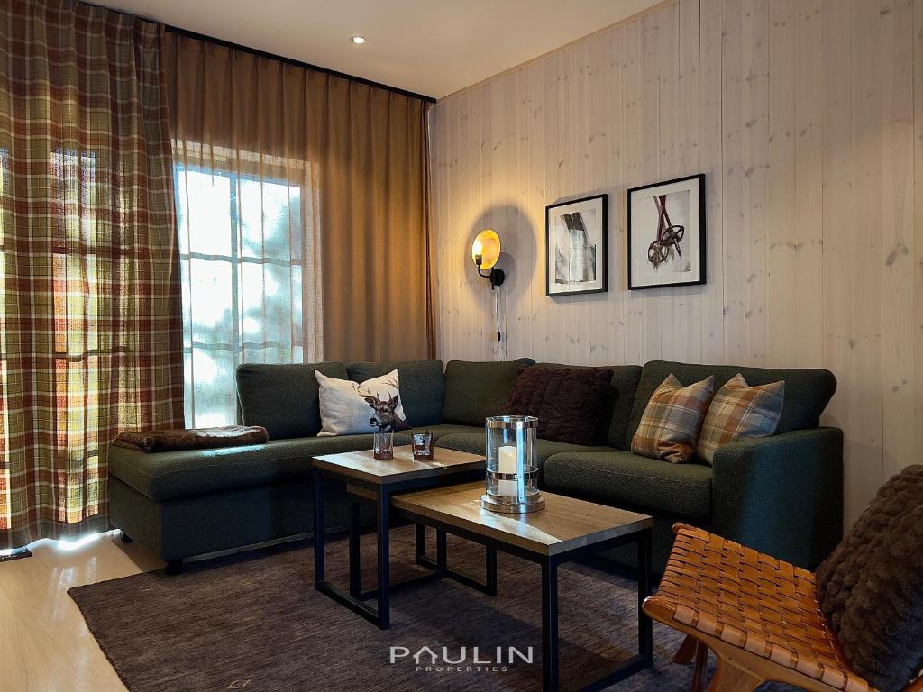 Lindvallen Ski Resort Pool and Padel - Sauna - 6 Guests, Sälen