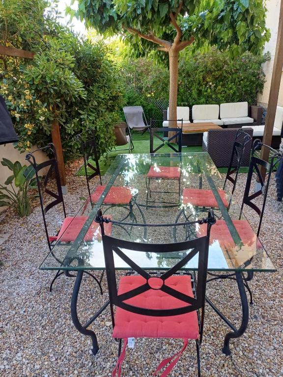 T3 Rez de jardin SANARY CENTRE - 1