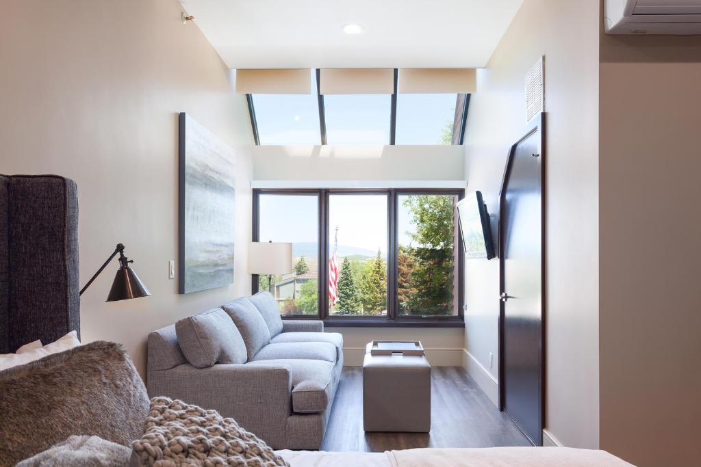 151 Modern Magic at Park City Base by SkyRun Park City, Park City