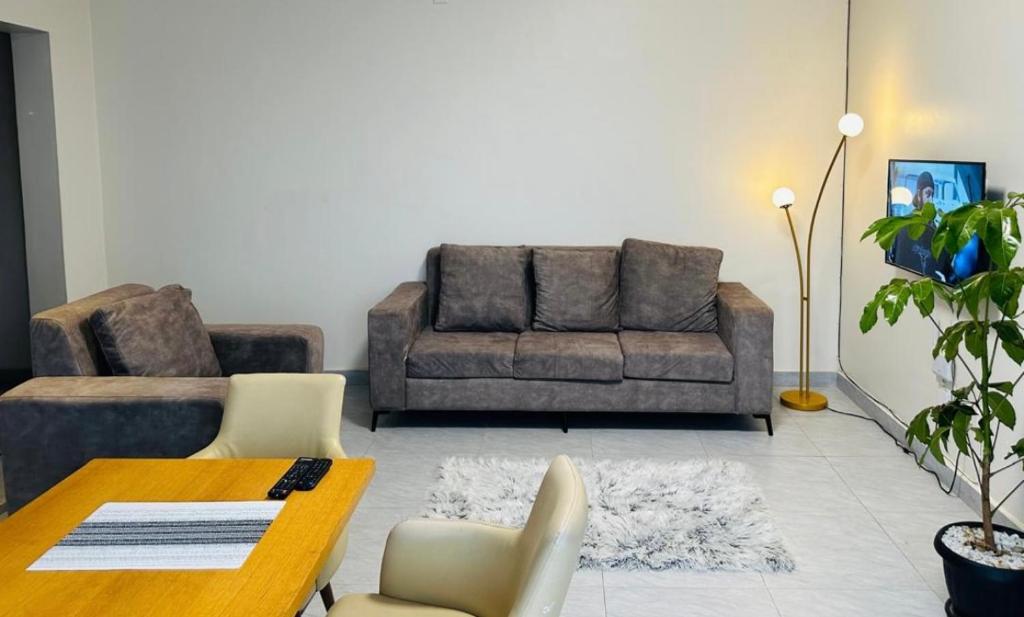 Be My Guest, Kampala