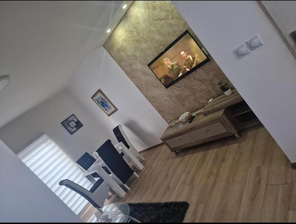 Relax apartman 01, Leskovac