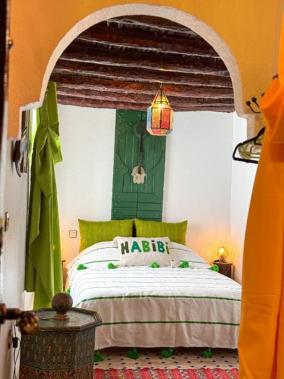 Mog'ador bleue, As-Sawíra