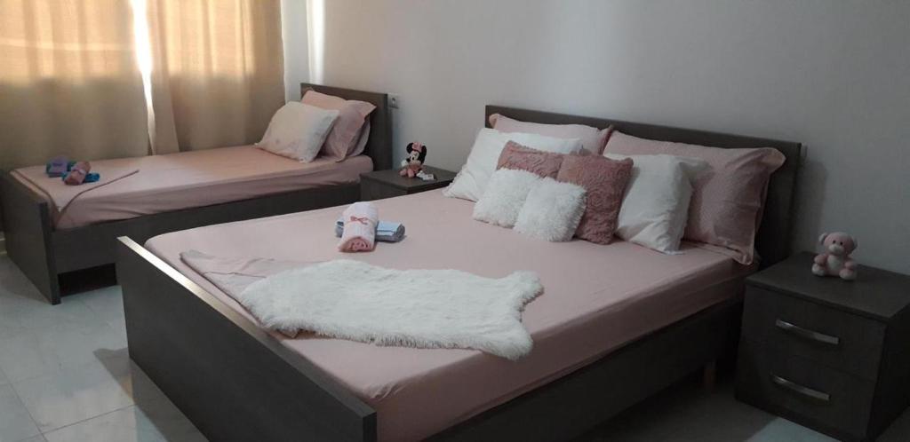 Alis Apartment, Orikumi