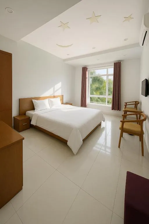 Tuyet Suong Villa Hotel, hotel in Quang Ngai
