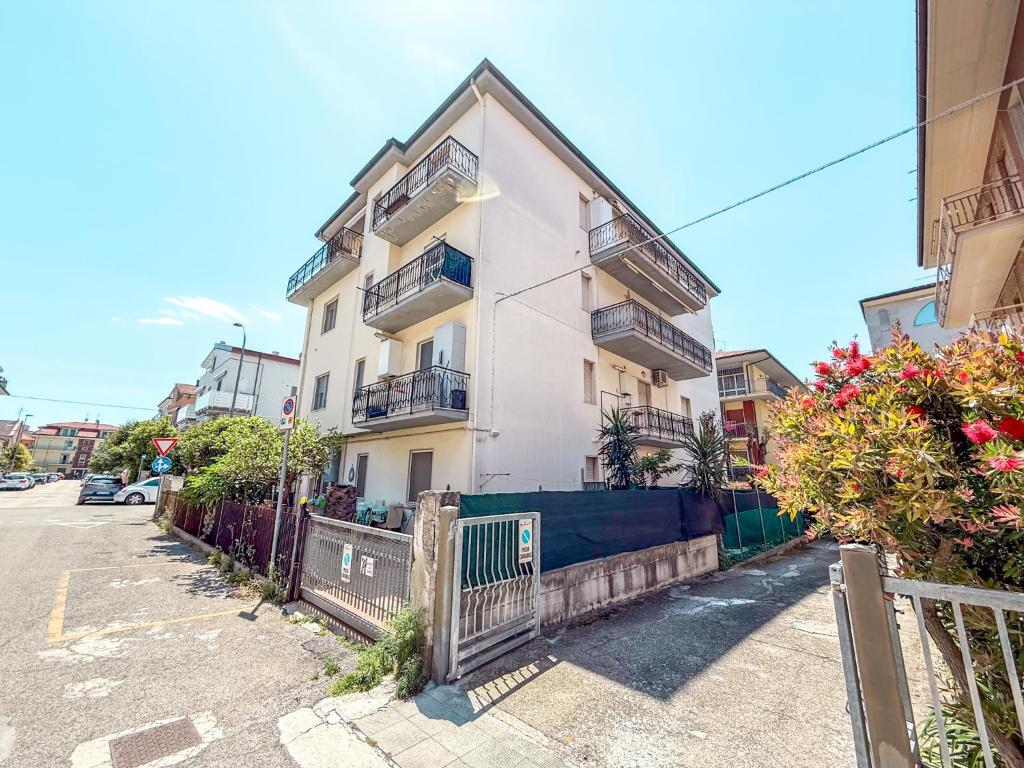 Richmond Apartment a pochi passi dal mare RifA823 - 1