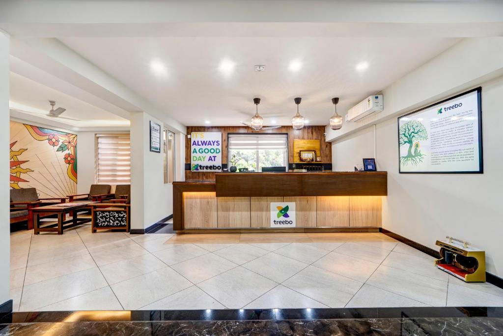 フロント・ロビー