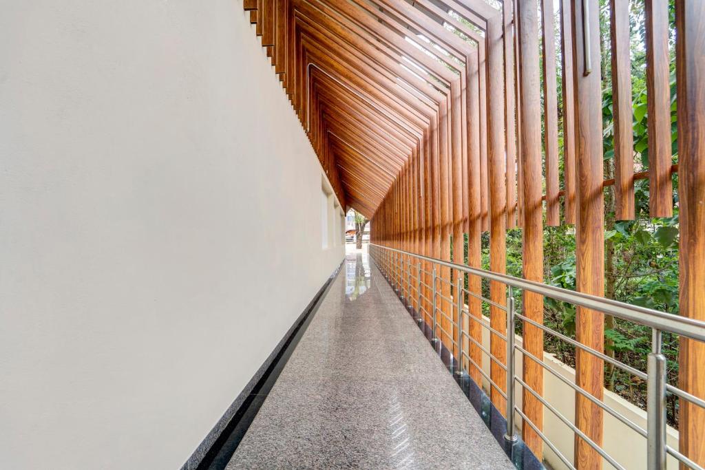 フロント・ロビー