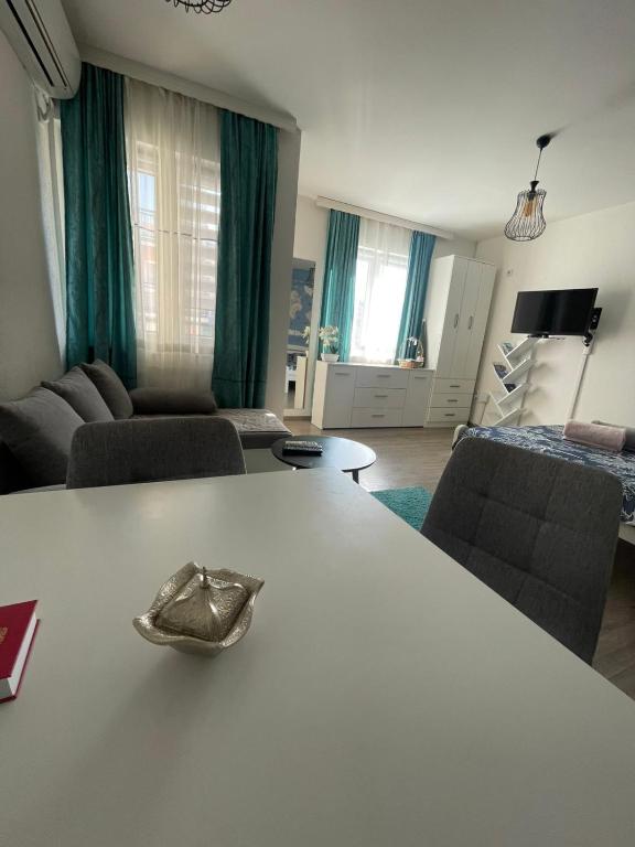 Apartman 14 - 2